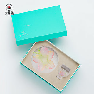 FloraDeity™ Twelve-March Peach Blossom Tea Set